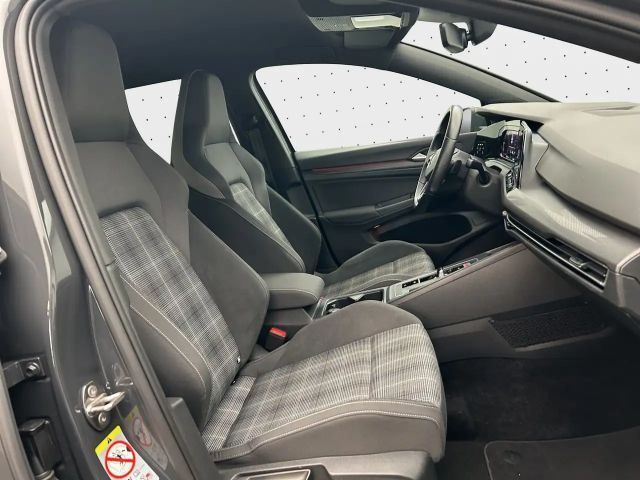 Volkswagen Golf 2.0 TDI DSG GTD