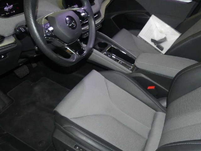 Skoda Enyaq Loft iV 80x