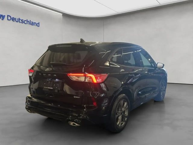 Ford Kuga Plug in Hybrid ST Line X