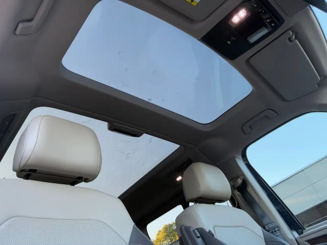 Volkswagen Multivan Style T7