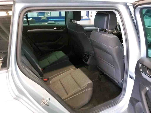 Volkswagen Passat 2.0 TDI Business DSG Variant