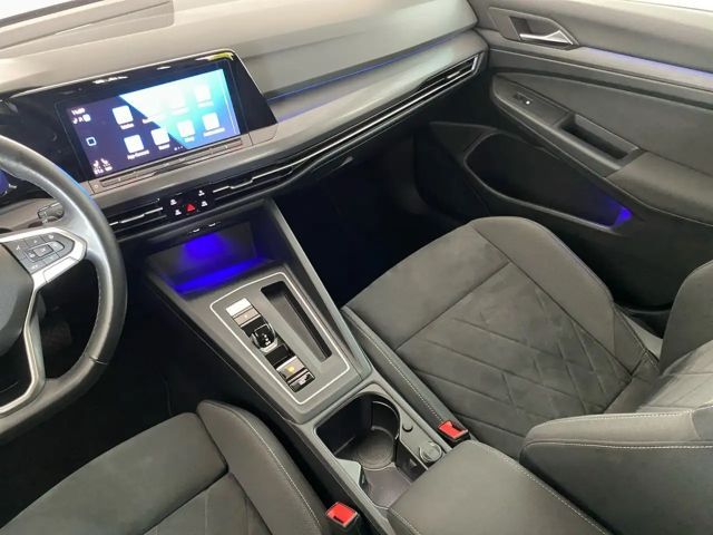 Volkswagen Golf Style eHybrid