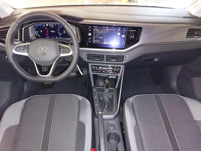 Volkswagen Polo 1.0 TSI DSG Style