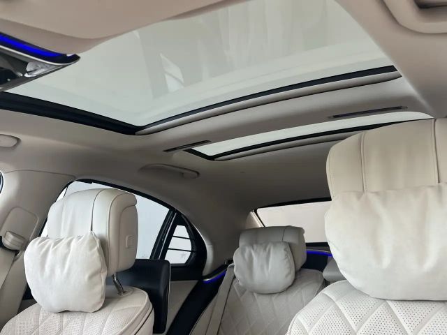 Mercedes-Benz S 500 4MATIC Sedan