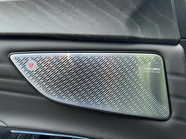 Maserati Grecale MY25 - 300PS - AWD - PANO - LED