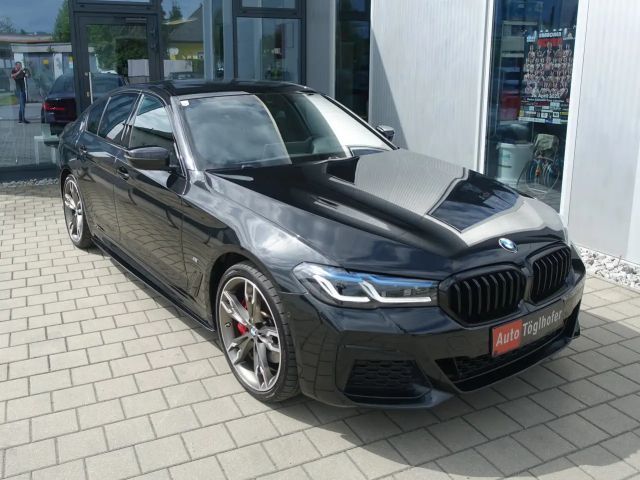 BMW 530 530e M-Sport Sedan xDrive