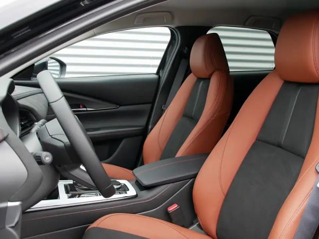 Mazda CX-30 2.5L SkyActiv e-Skyactiv