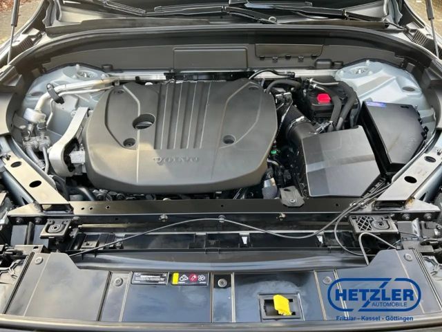 Volvo XC60 AWD Dark Plus