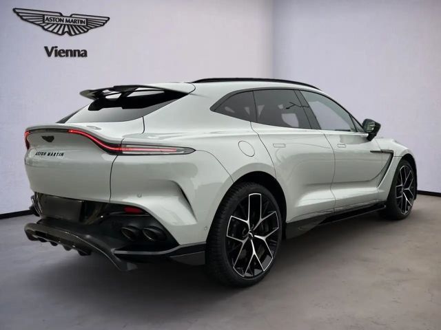 Aston Martin DBX DBX707 Facelift / Full Carbon Fibre / B&W