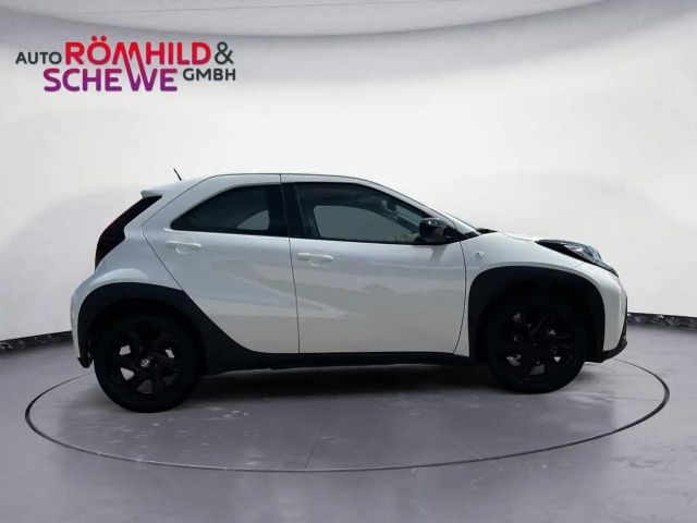 Toyota Aygo X Hatchback Play X-play