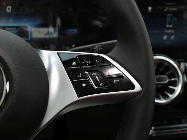 Mercedes-Benz GLB 200 GLB 200 d