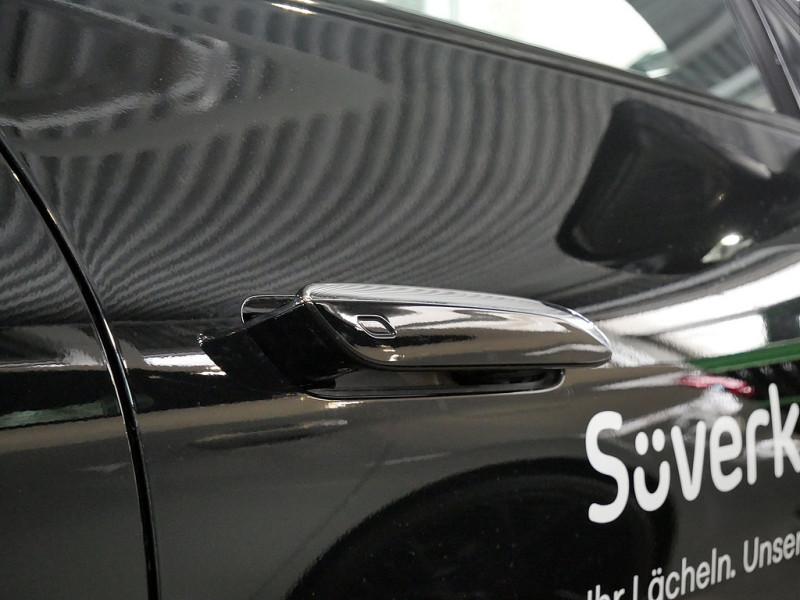 Mercedes-Benz CLA 200 AMG Line Premium