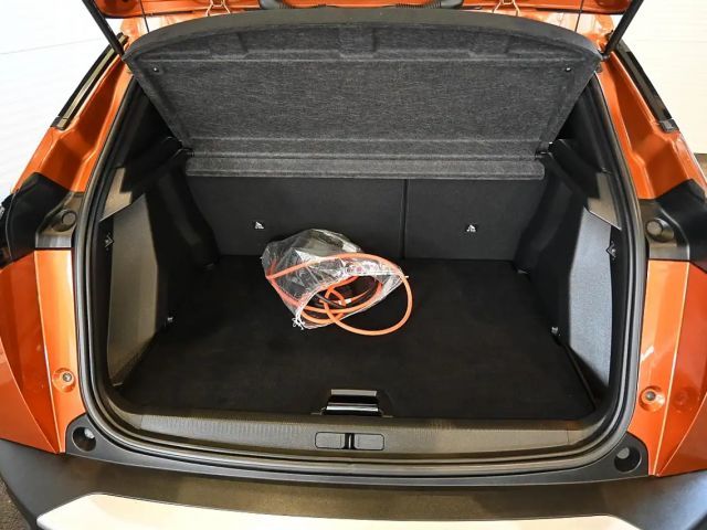 Peugeot E-2008 Elektro Actice Pack  LED,APP Connect,Spurassist...