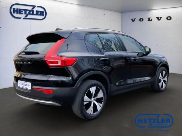 Volvo XC40 Momentum T4