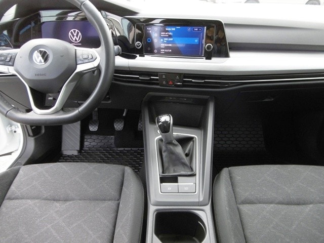 Volkswagen Golf 1.5 TSI Golf VIII Life