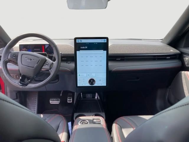 Ford Mustang Mach-E AWD Premium