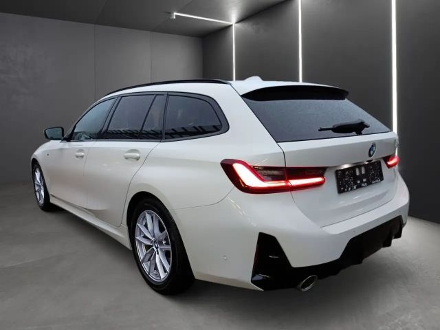 BMW 320 320d M-Sport Touring