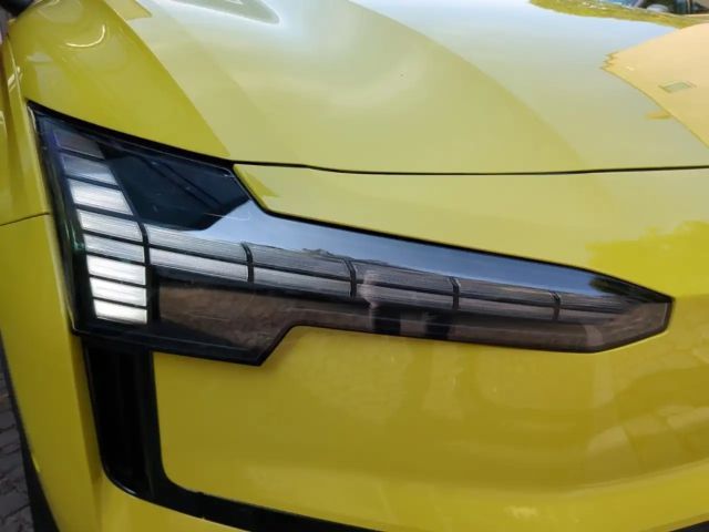 Volvo EX30 Performance Twin motor Ultra