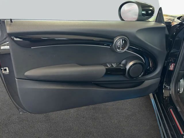 MINI John Cooper Works Cabrio John Cooper Works Cabrio Aut. Essential Trim LED