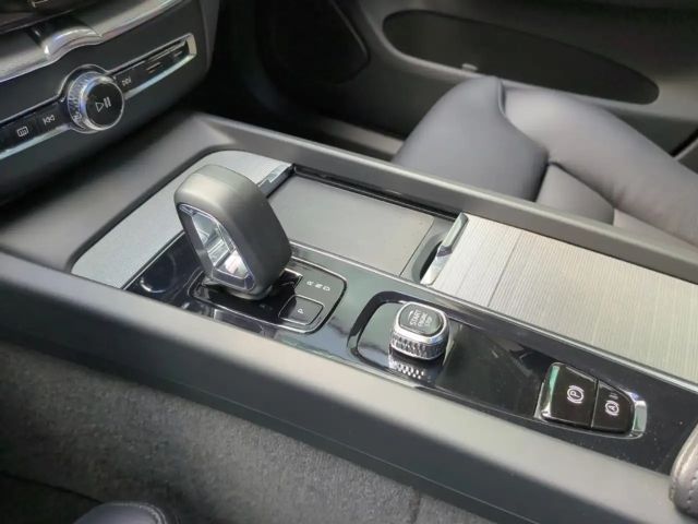 Volvo XC60 AWD Dark Ultimate