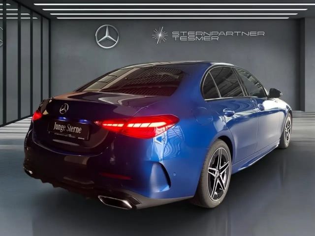 Mercedes-Benz C 200 AMG Line Sedan