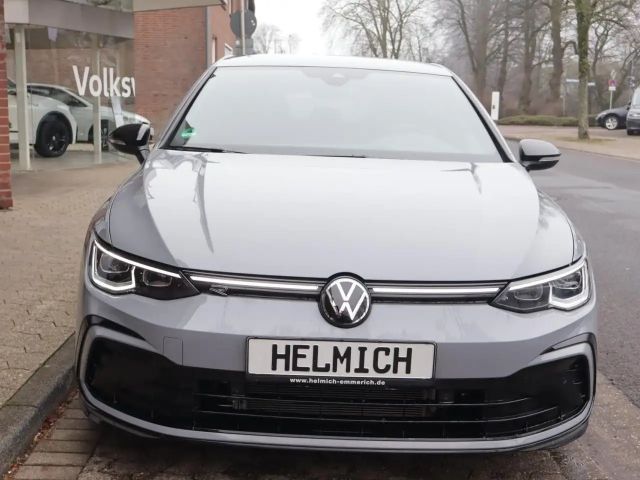 Volkswagen Golf 1.5 eTSI DSG Golf VIII R-Line