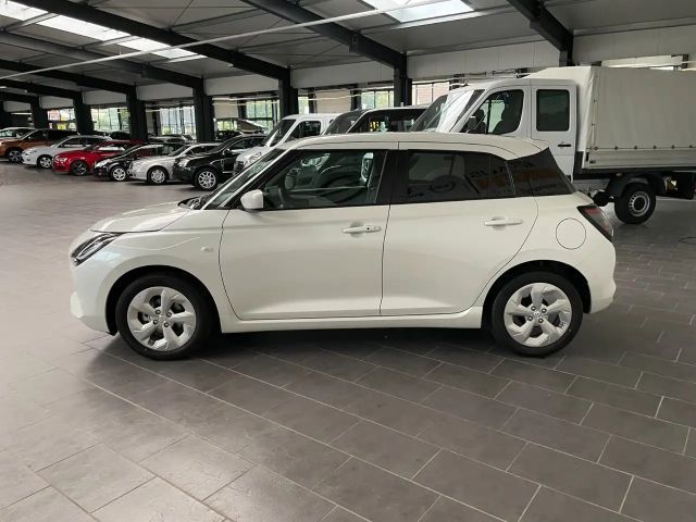 Suzuki Swift Comfort DualJet Hybrid