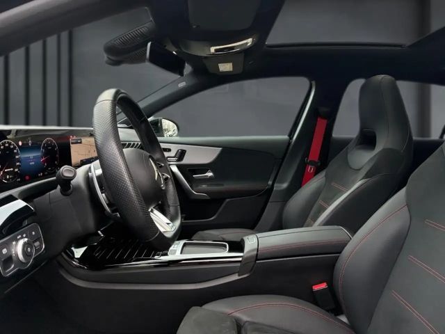 Mercedes-Benz A 35 AMG 4MATIC AMG Line