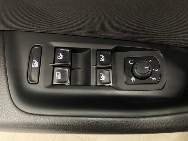 Volkswagen Passat Business Variant