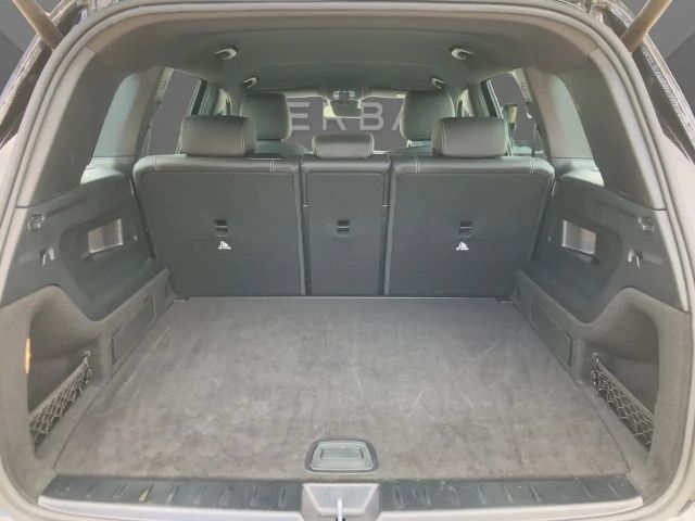 Mercedes-Benz GLB 200 4MATIC GLB 200 d