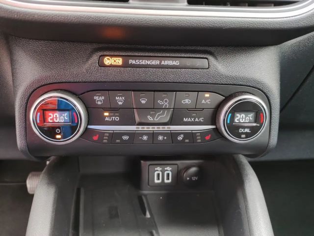 Ford Kuga Cool & Connect