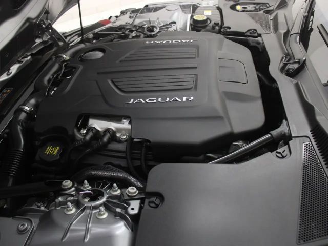 Jaguar F-Type AWD Coupe