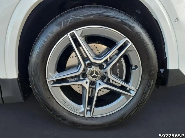 Mercedes-Benz GLA 220 4MATIC AMG Line GLA 220 d