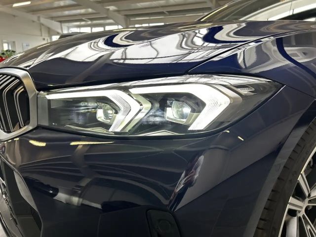 BMW 330 330d Touring xDrive