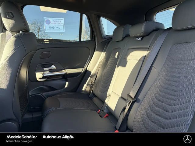 Mercedes-Benz GLA 200 Progressive