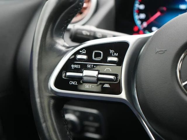 Mercedes-Benz EQA 250 Electric Art