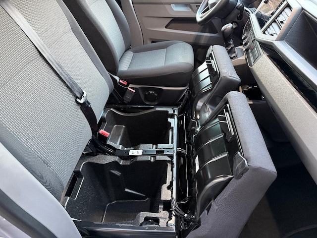 Volkswagen Caravelle DSG T6 Trendline