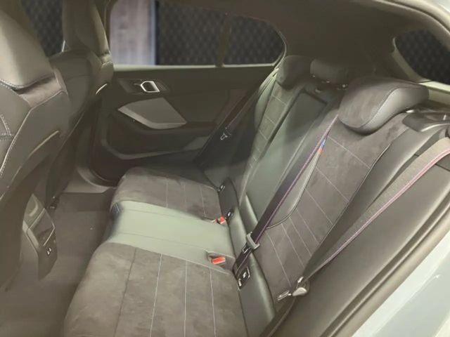 BMW 120 120d 5-deurs Sedan