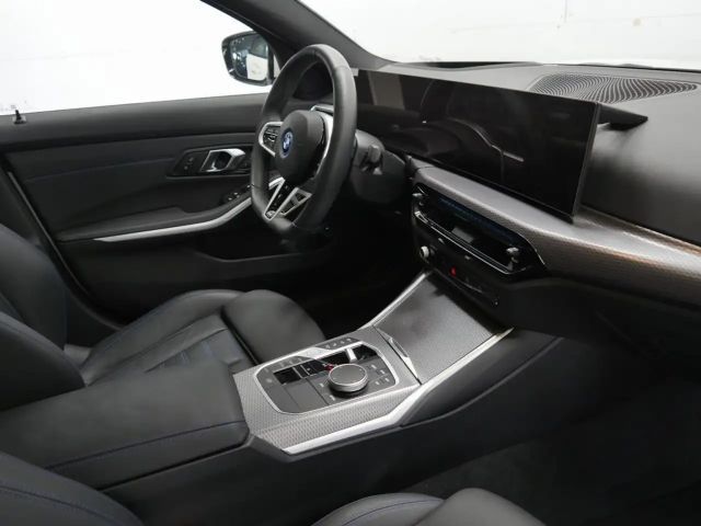 BMW 330 330e M-Sport Touring