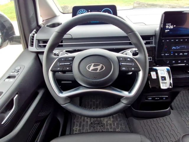 Hyundai Staria Trend