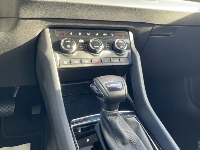 Skoda Karoq 1.5 TSI Selection