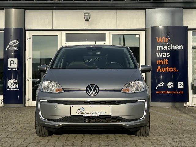 Volkswagen up! Plus Style