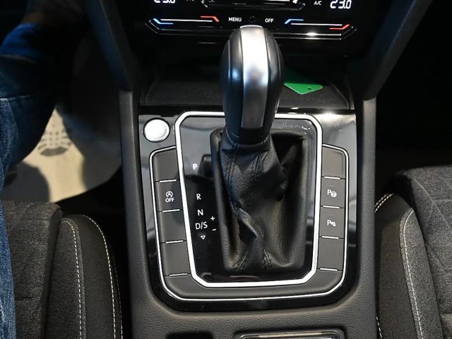 Volkswagen Passat Business Variant