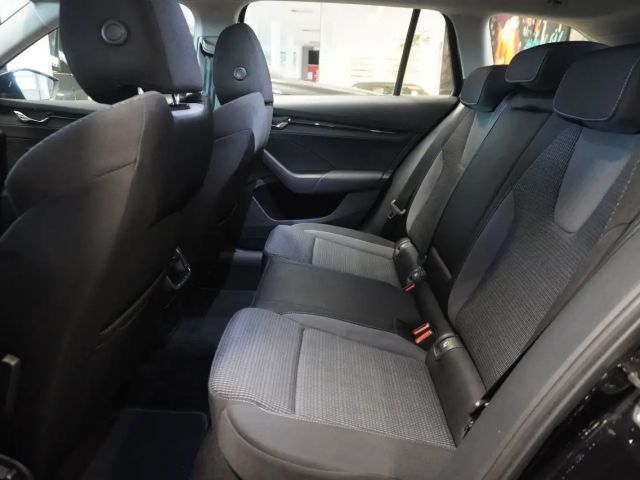 Skoda Octavia Ambition Combi iV