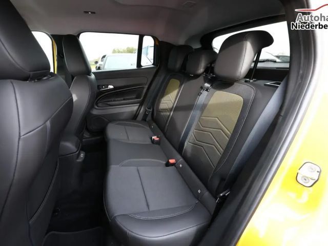 Jeep Avenger Full-Electric Summit