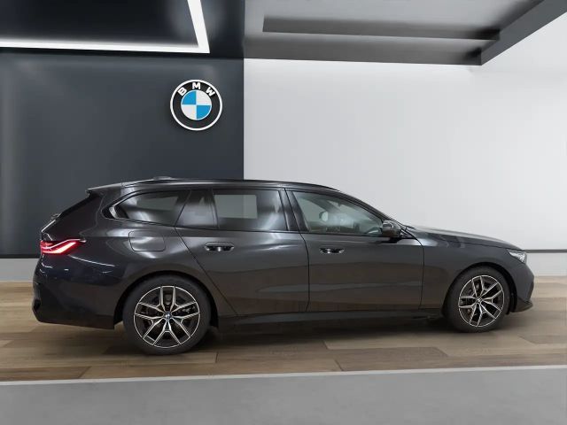 BMW 530 530e Touring