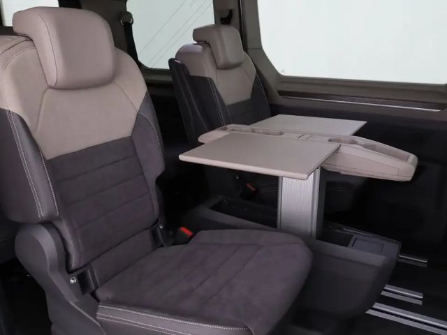 Volkswagen Multivan Style T7
