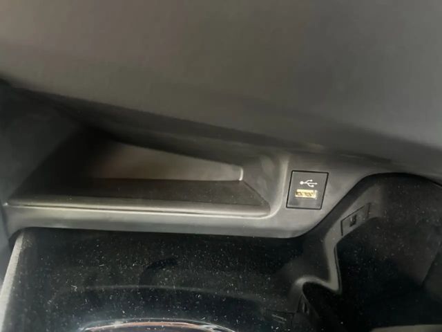 Toyota C-HR Hybride Team D