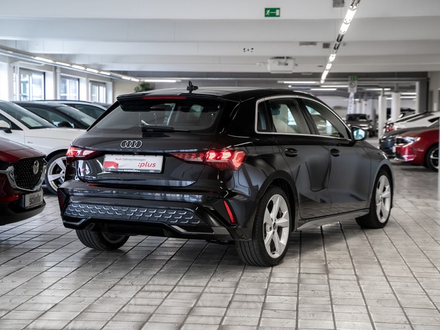 Audi A3 35 TFSI S-Line S-Tronic Sportback