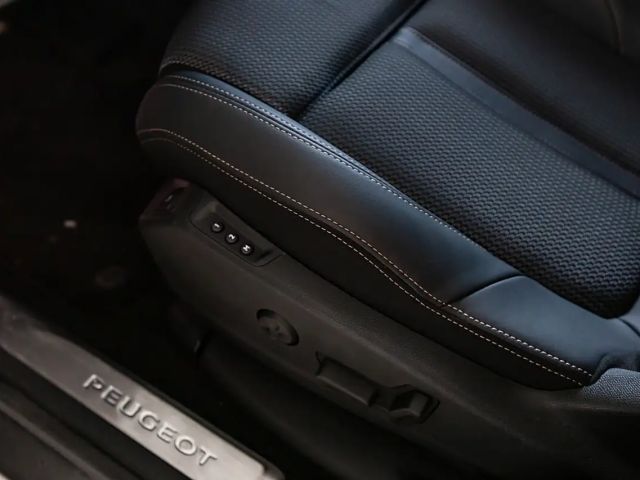 Peugeot 3008 EAT8 GT-Line Hybrid